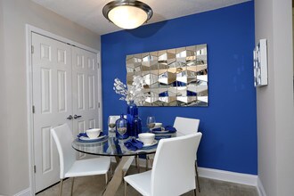 Sterling Bluff in Savannah, GA - Building Photo - Interior Photo