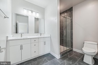 2512 Elvans Rd SE, Unit 2 in Washington, DC - Building Photo - Building Photo