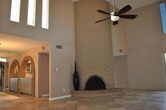 7770 E Camelback Rd in Scottsdale, AZ - Building Photo - Building Photo