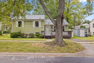 720 Woodburn Rd in Rockville, MD - Building Photo - Building Photo