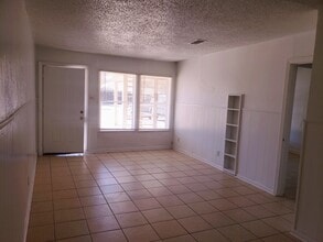 1709 Duncan Ave in Killeen, TX - Building Photo - Building Photo