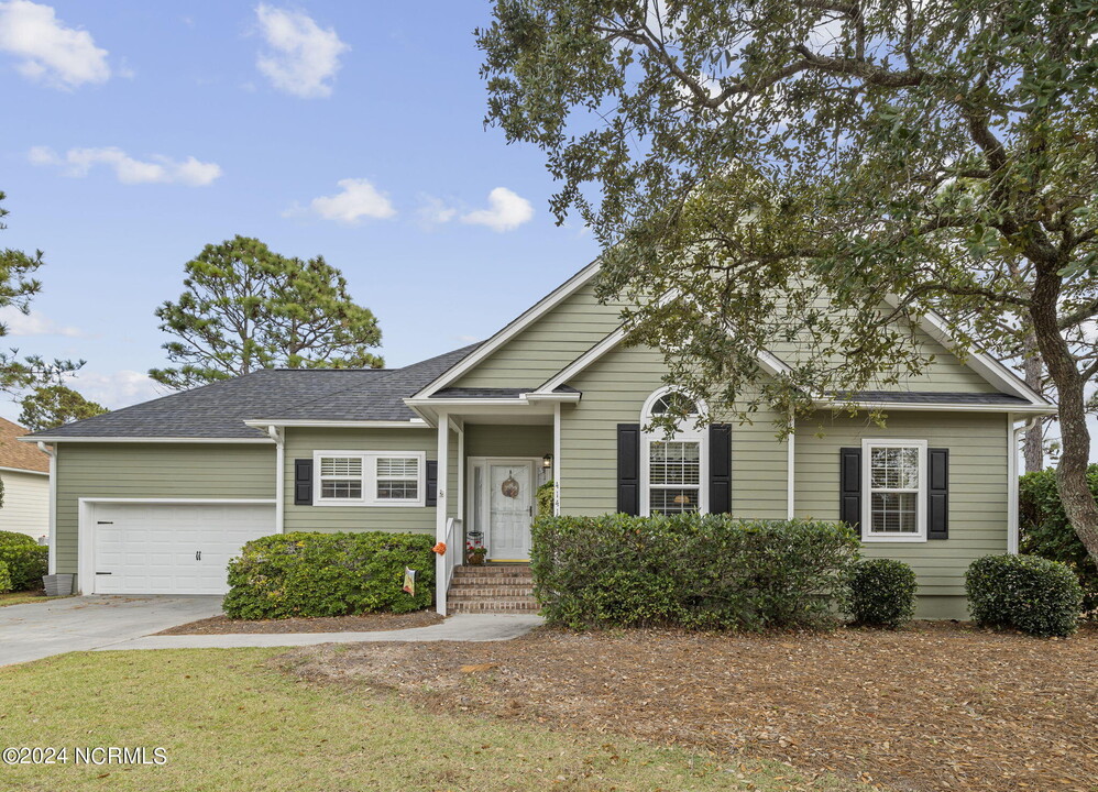 4141 Churchill Cir SE in Southport, NC - Building Photo