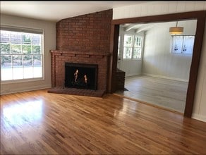 6629 Sunnyslope Ave in Los Angeles, CA - Building Photo - Building Photo