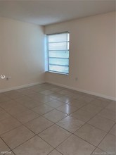 8933 SW 123rd Ct-Unit -Apt 306 in Miami, FL - Building Photo - Building Photo
