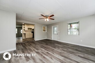 2627 N Beaumont Ave, Unit 3 in Kissimmee, FL - Building Photo - Building Photo