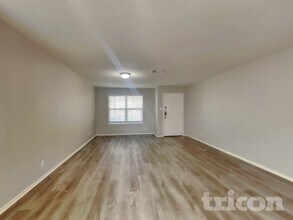 7606 Bismarck Lake in Converse, TX - Building Photo - Building Photo