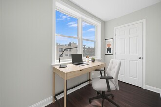 6833 S Merrill Ave-Unit -2 in Chicago, IL - Building Photo - Building Photo