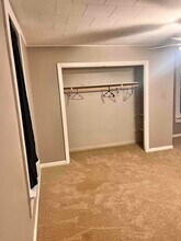 118 N Madison Rd in London, OH - Building Photo - Building Photo