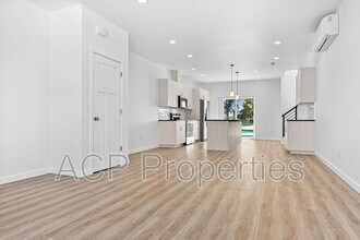 1318 Bradley Ct in Lynden, WA - Building Photo - Building Photo