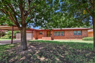 3508 47th St in Lubbock, TX - Building Photo - Building Photo
