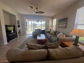 17006 Middlebrook Ct in Ft. Myers, FL - Building Photo - Building Photo