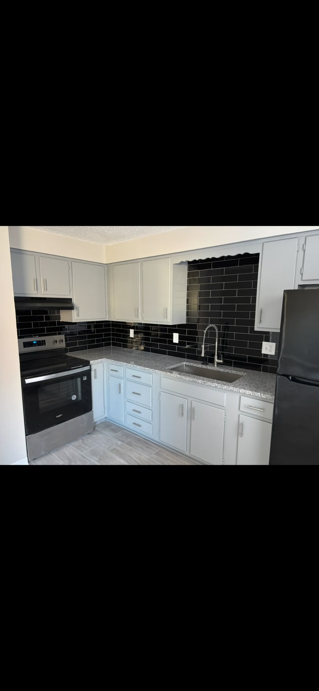 property at 118 Cornell Ave