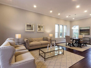 1714 Stuart St in Houston, TX - Building Photo - Building Photo