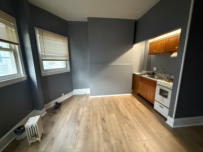 31 Union St, Unit 2 in Montclair, NJ - Foto de edificio - Building Photo