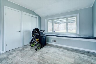 889 Long Pond Rd in Rochester, NY - Building Photo - Building Photo