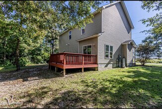 245 Chadwick Acres Rd in Sneads Ferry, NC - Building Photo - Building Photo