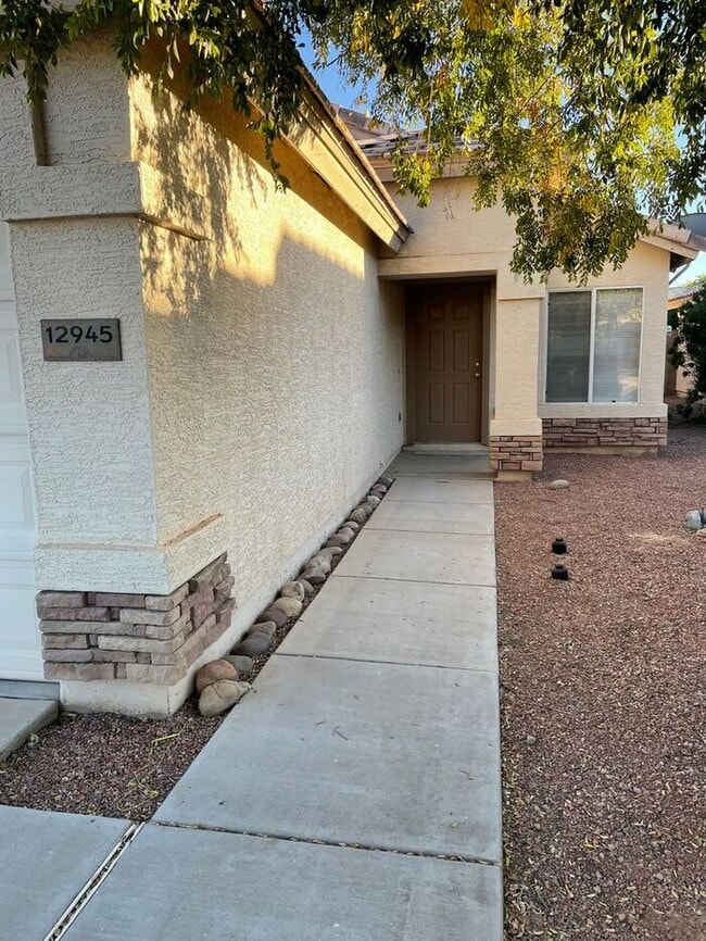 12945 W Cherry Hills Dr in El Mirage, AZ - Foto de edificio - Building Photo