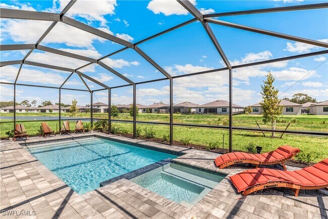 11354 Wintergreen Ln in Ft. Myers, FL - Building Photo - Building Photo