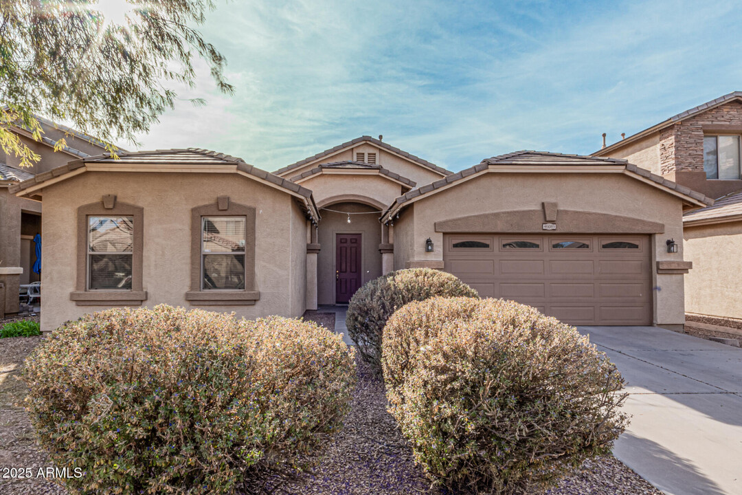 46089 W Rainbow Dr in Maricopa, AZ - Building Photo