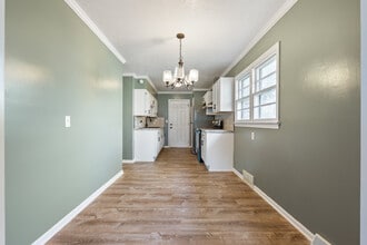 4655 Curtis Ave in Omaha, NE - Building Photo - Building Photo