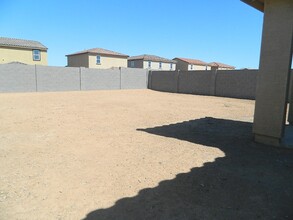 1658 E Palo Verde Dr in Casa Grande, AZ - Building Photo - Building Photo