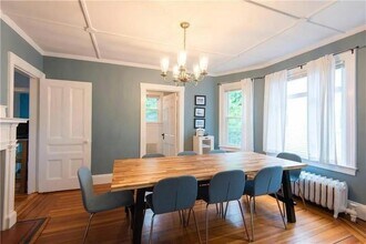 20 Carroll Ave in Newport, RI - Building Photo - Building Photo