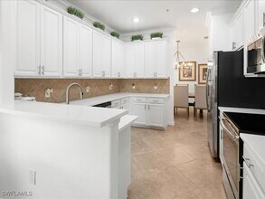 9476 Napoli Ln in Naples, FL - Building Photo - Building Photo