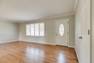 606 Pine Ridge Rd in Johnson City, TN - Building Photo - Building Photo