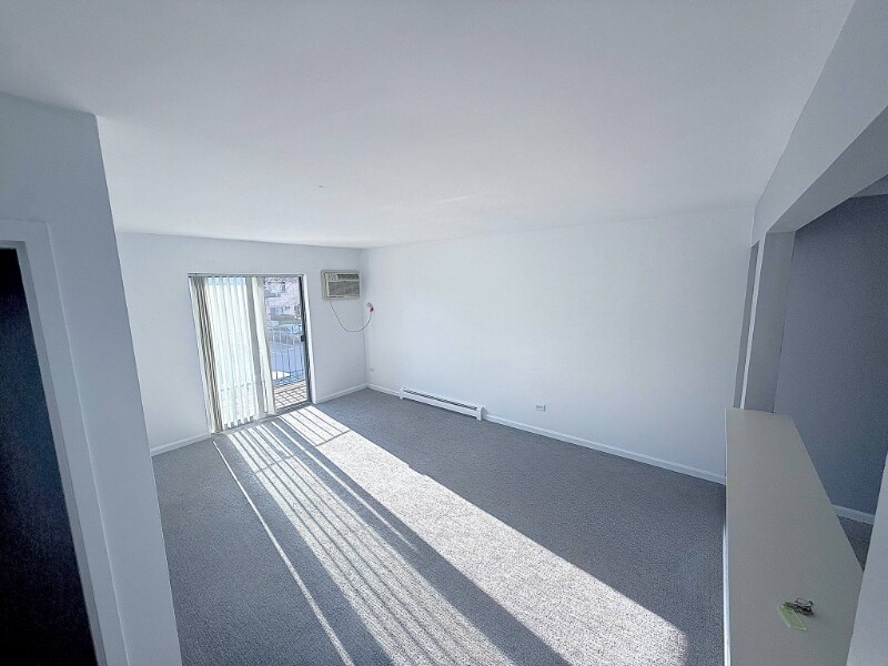 1309 S Sir Galahad Ln-Unit -2A in Mount Prospect, IL - Building Photo