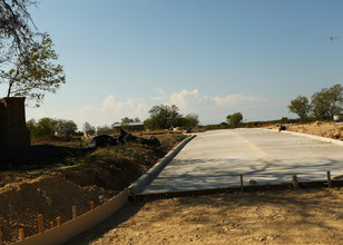 Sendero Oaks in Crowley, TX - Foto de edificio - Building Photo