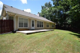 150 Charity Dr in Douglasville, GA - Building Photo - Building Photo