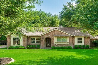 15518 Jersey Dr in Jersey Village, TX - Building Photo - Building Photo
