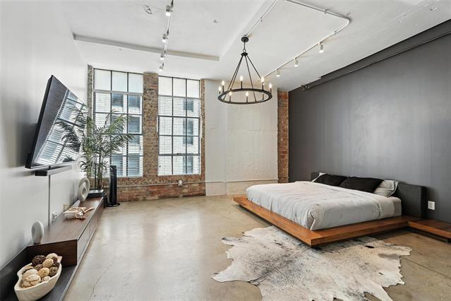 1122 Jackson St in Dallas, TX - Building Photo