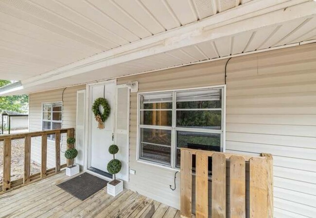 property at 170 E Burdick Ave