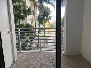 1830 Radius Dr in Hollywood, FL - Building Photo - Building Photo