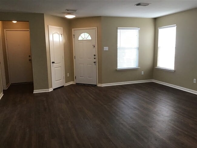 11322 Flying Geese Ln