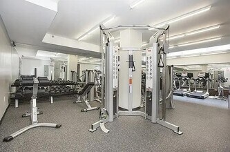 331 E Houston St in New York, NY - Building Photo - Building Photo