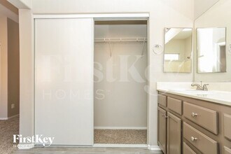 6233 Highland Gardens Dr in North Las Vegas, NV - Building Photo - Building Photo