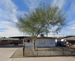 844 S Lewis, Unit B in Mesa, AZ - Building Photo