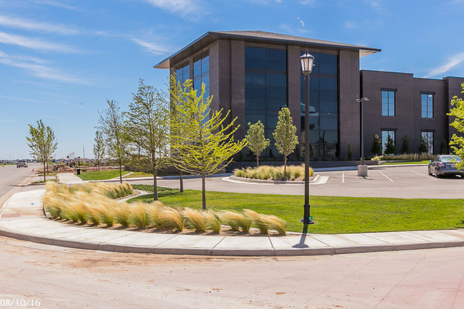 Residences at Town Square in Amarillo, TX - Foto de edificio - Building Photo