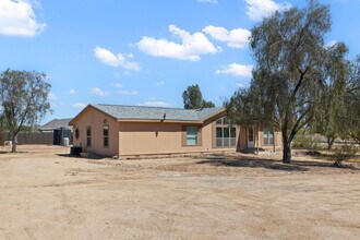 37408 N 20th St in Phoenix, AZ - Building Photo - Building Photo