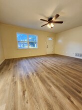 1602 Ravenwood Dr in Arlington, TX - Building Photo - Building Photo