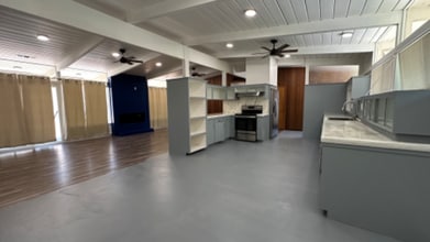 1036 W Alamos Ave in Fresno, CA - Building Photo - Building Photo