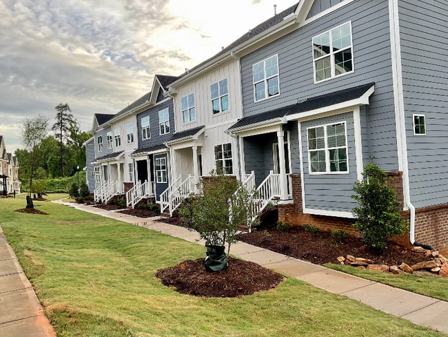 property at 810 Laurel Gate Dr