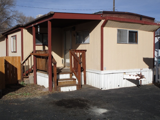 property at 3841 N Cascade Ave