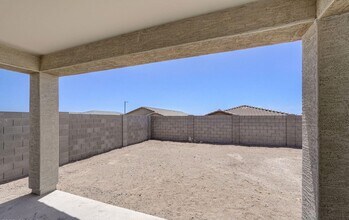 24151 W Gross Ave in Buckeye, AZ - Building Photo - Building Photo