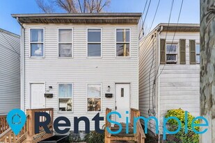 430 Chase St in Winchester, VA - Building Photo