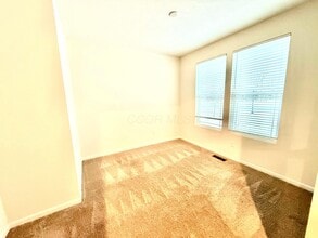 1916 Pomodoro Dr in Hilliard, OH - Building Photo - Building Photo