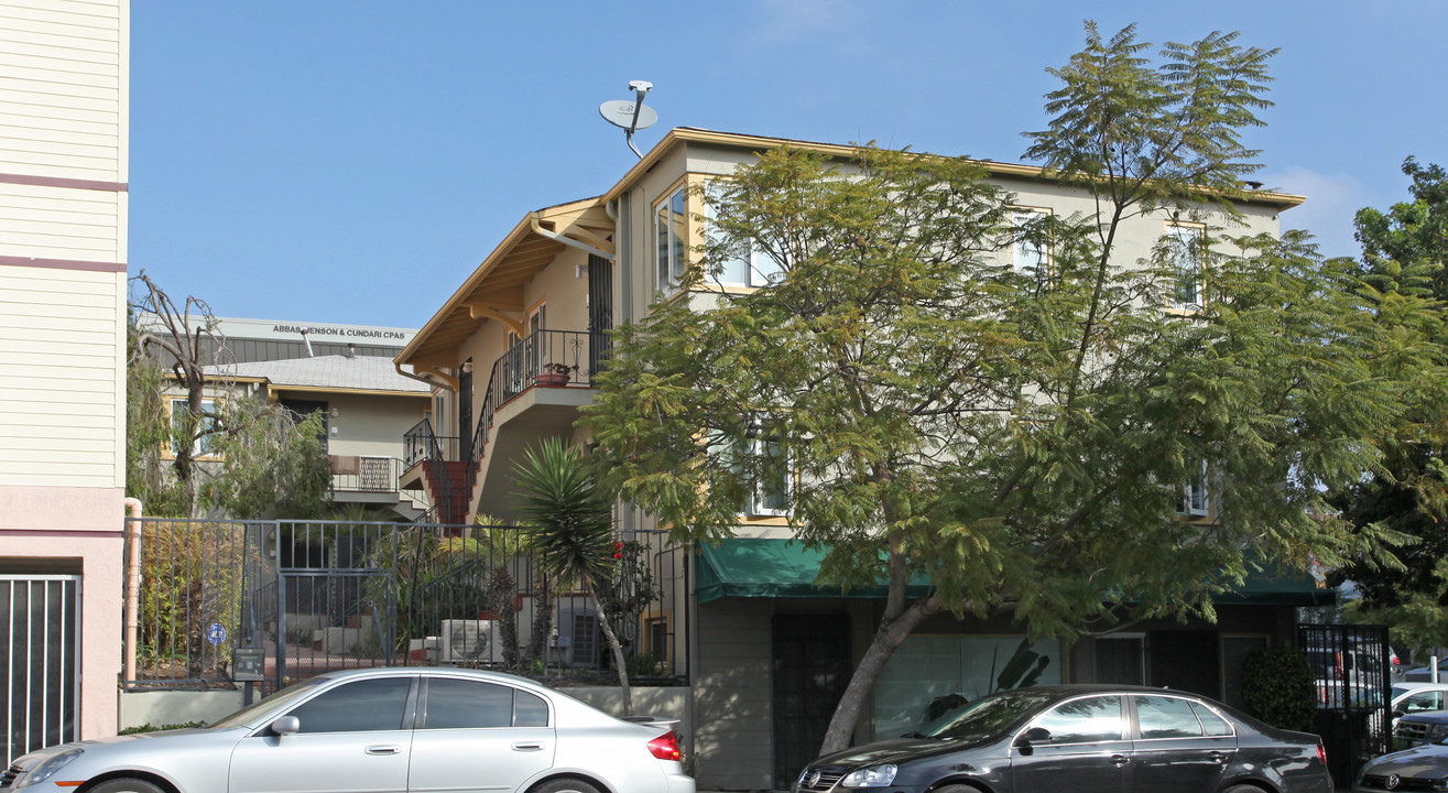 Prado Terrace in San Diego, CA - Building Photo