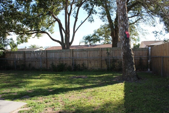 7414 Potomac Dr in Port Richey, FL - Building Photo - Building Photo